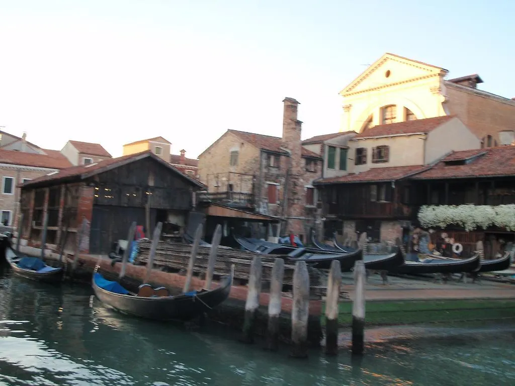 Ca' Di Rose B&B Venice