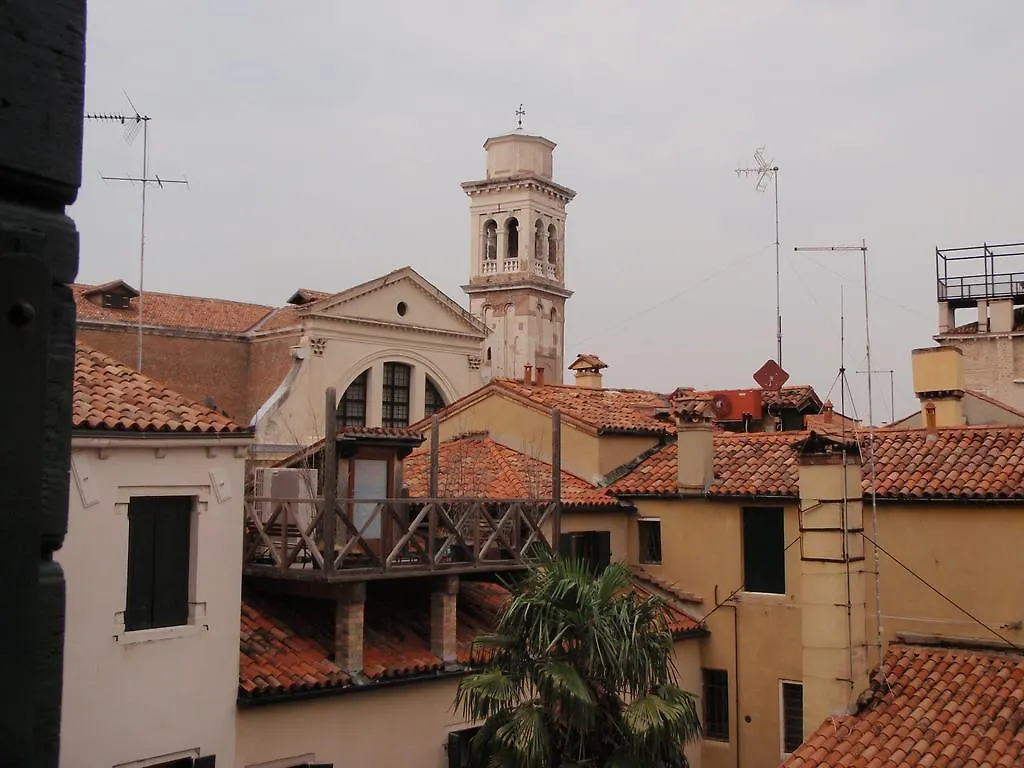 Ca' Di Rose B&B Venice Bed & Breakfast